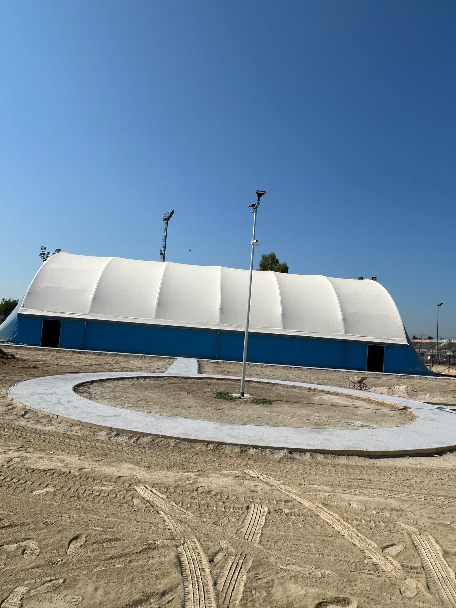 0e98956c-e3b2-4f4b-924e-ef2d849b8f00