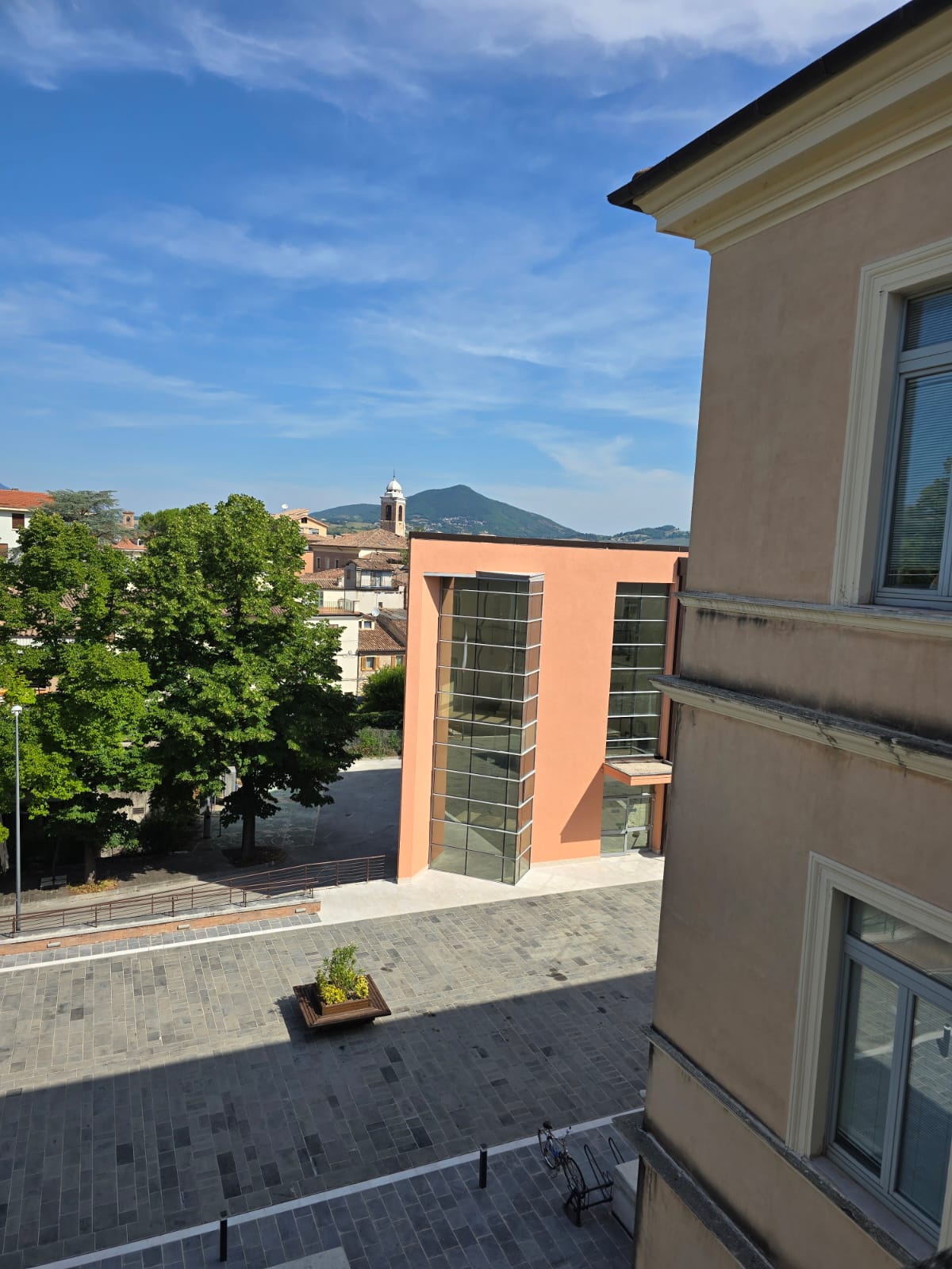 4ee07378-c249-4216-b4d9-7671ce2c1035