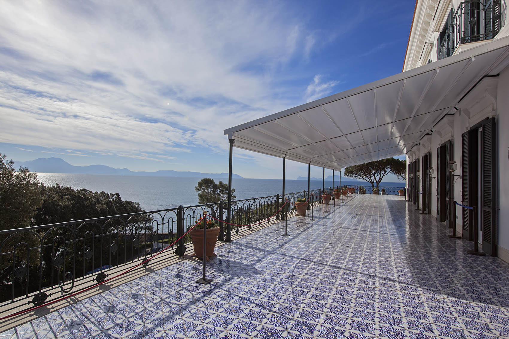 5719_villa-rosebery-parco-e-palazzina-borbonica