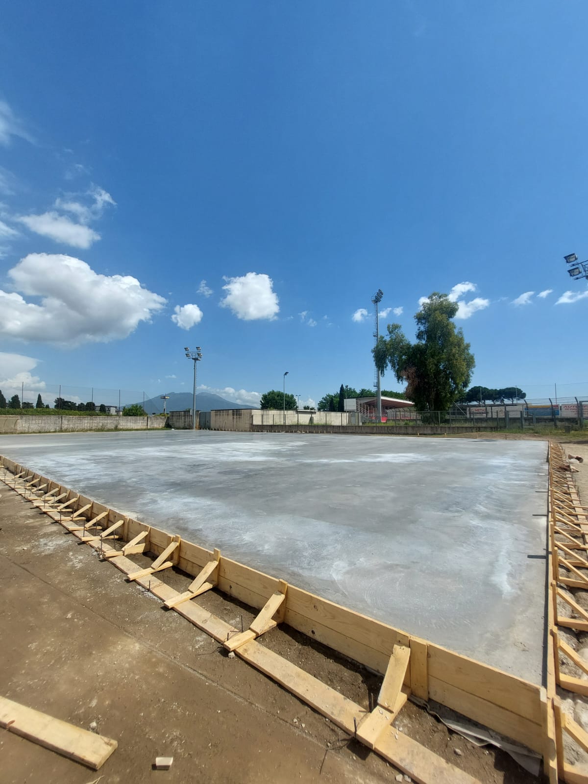 dc39621b-6e10-43ba-8555-ee993cb6200c